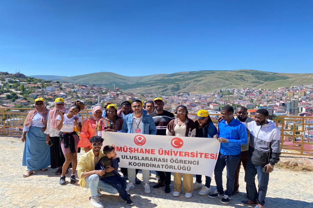 Uluslararası Öğrencilerimiz Bayburt'ta Dede Korkut Kültür ve Sanat Şöleni’ne Katıldı